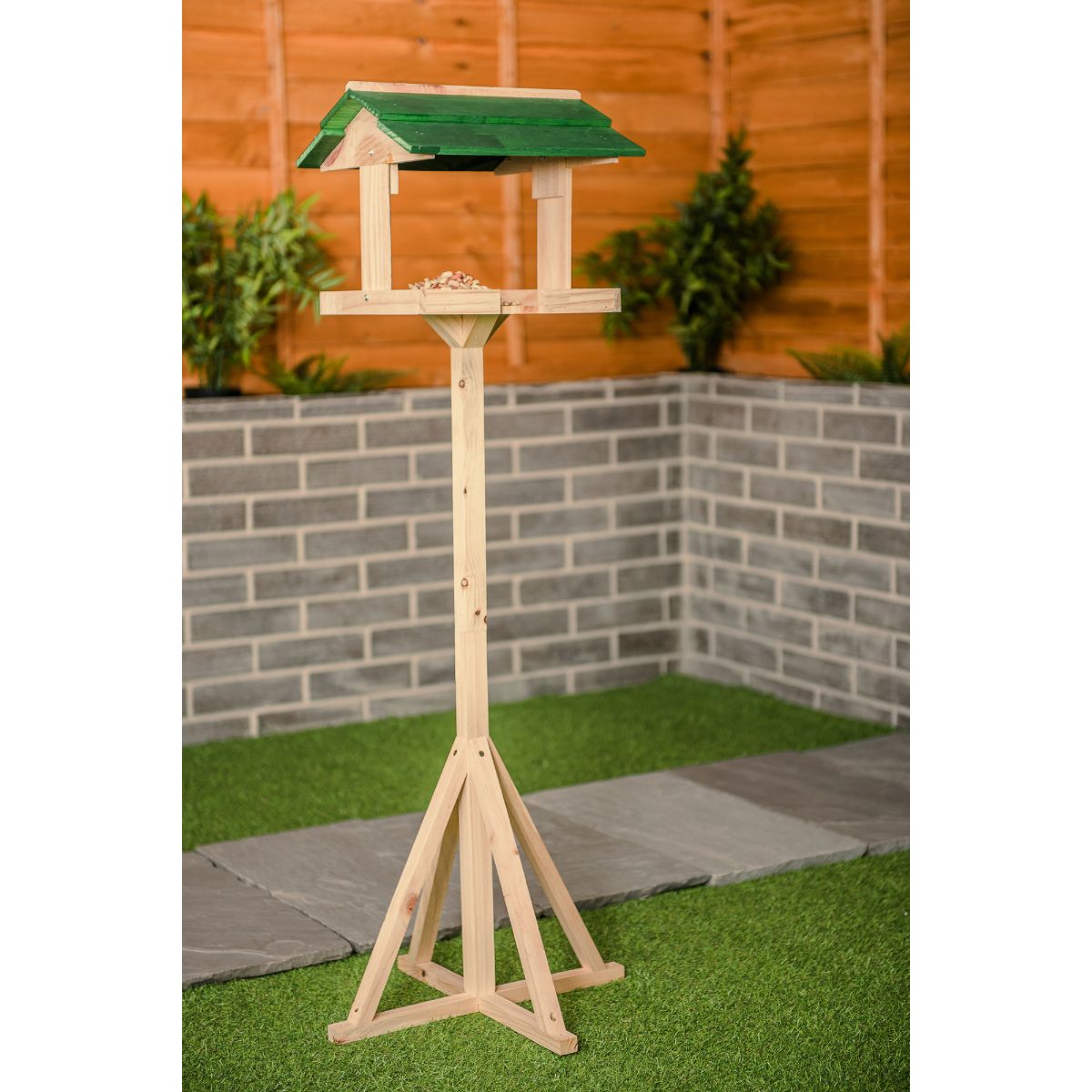 Traditional Wooden Bird Table Green roofed Free Standing Bird Feeding Station UK 5017403080343